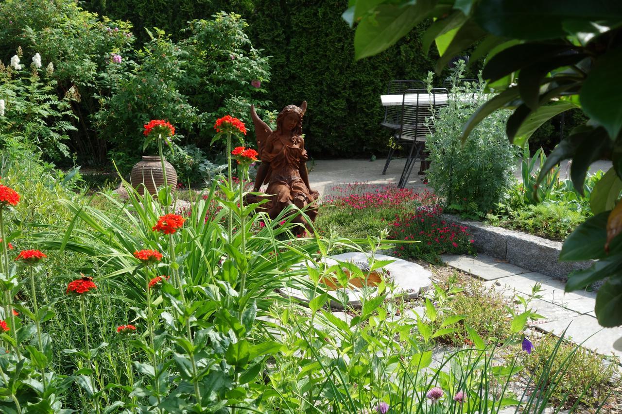 Villa Gina Oesterlen Sankt Olof 外观 照片