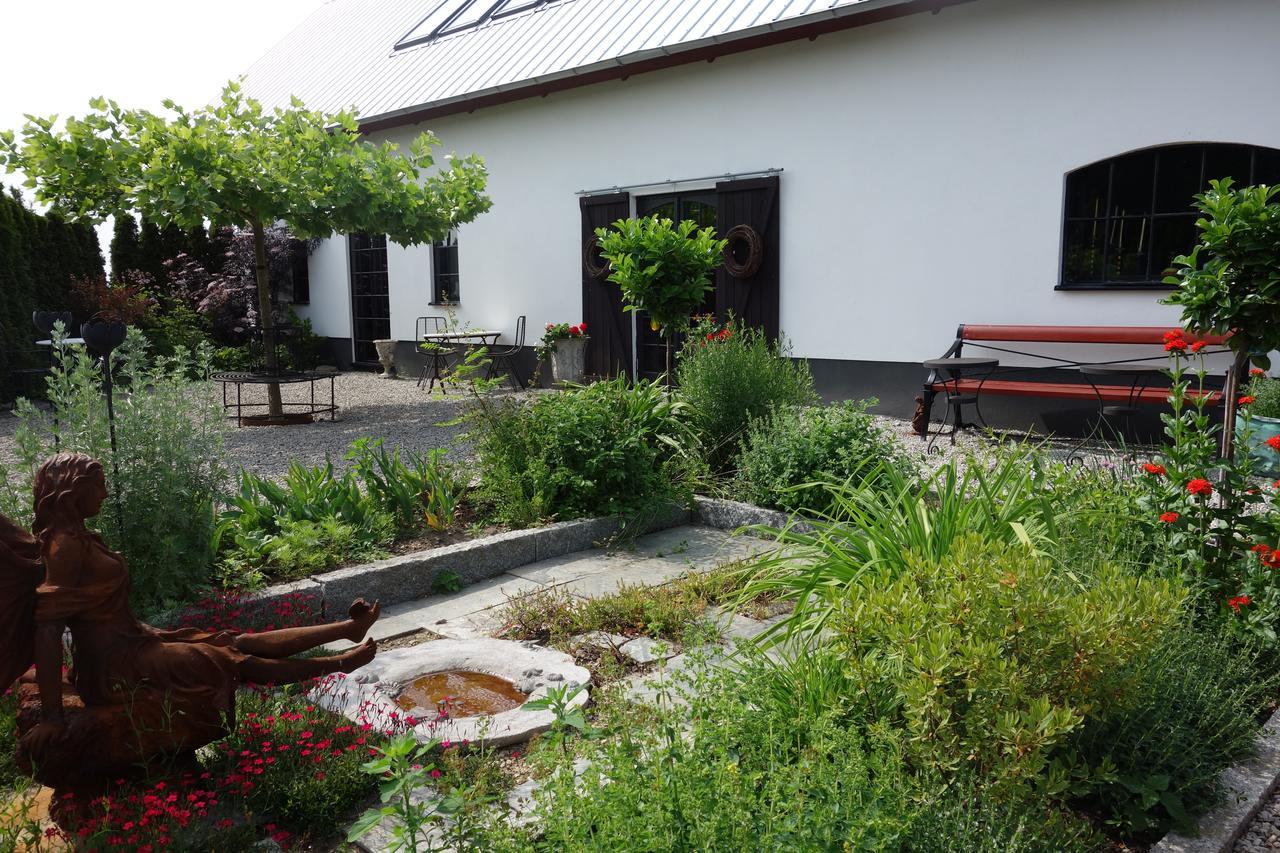 Villa Gina Oesterlen Sankt Olof 外观 照片